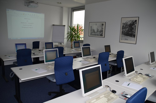 Abbildung des Seminarraumes R-4 - Brand EDV - IT & Training, Frankfurt am Main